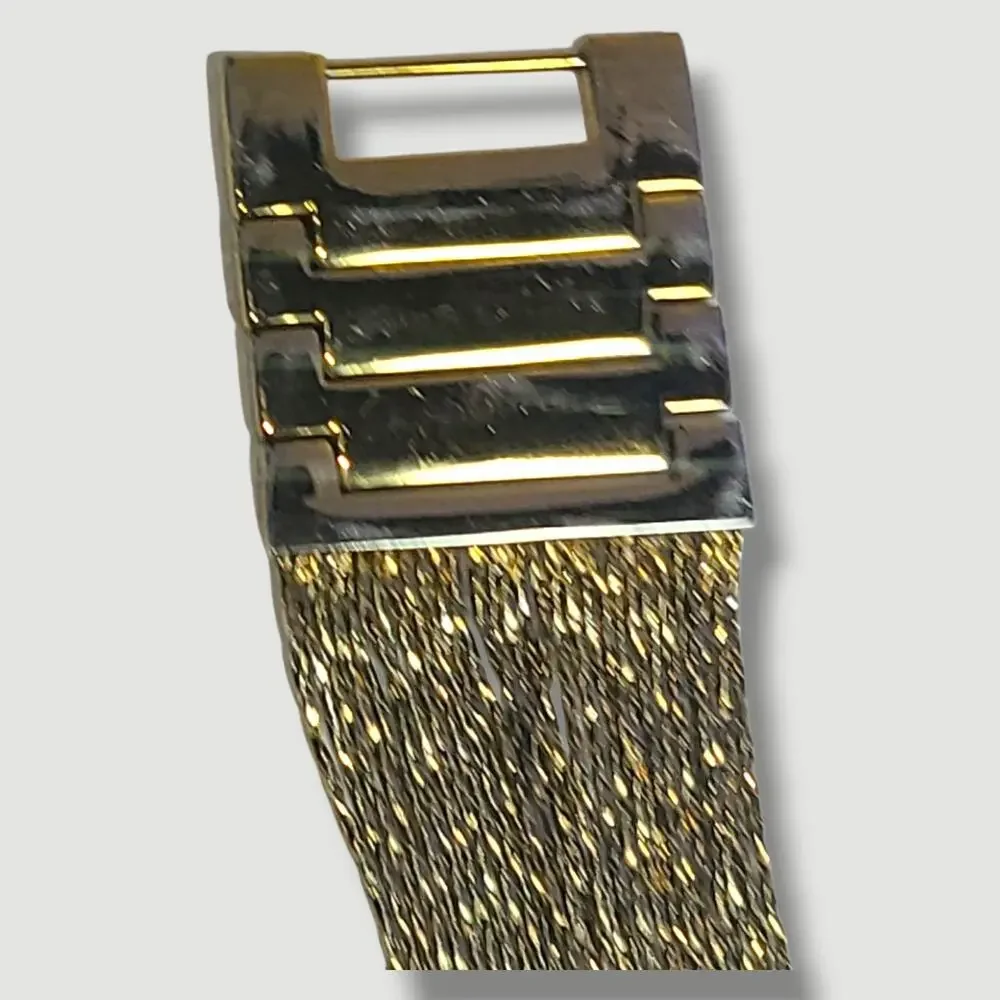 Embassy By Gruen Ladies Watch Quartz Gold Tone‎ New Battery Women's